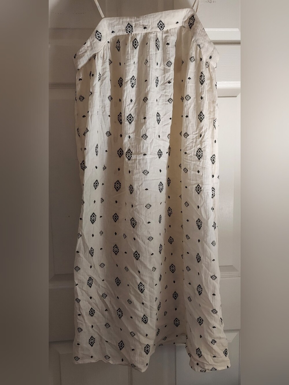 Cream Cotton Dress with Black Geometric Print. Size Small. D-422